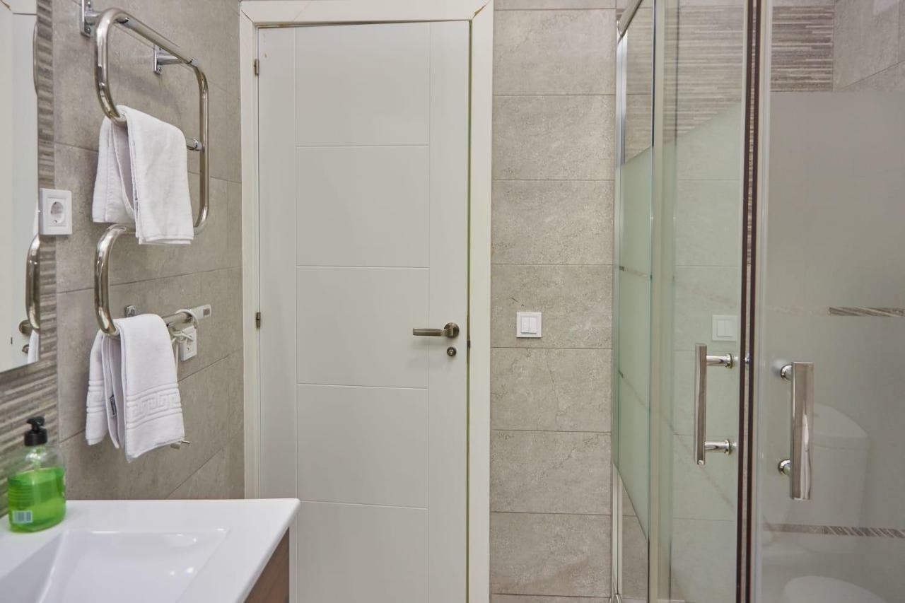 Gs Latina Hotel มาดริด ภายนอก รูปภาพ